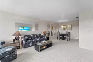 100 Bluff View Dr, Belleair Bluffs, FL 33770 - Photo 11