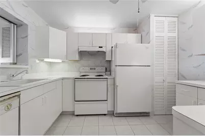 100 Bluff View Drive #609A, Belleair Bluffs, FL 33770 - Photo 11