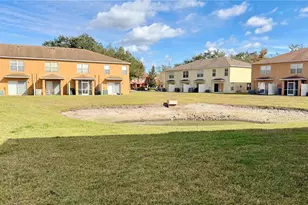 6930 Hawthorne Trace Ln, Riverview, FL 33578 - Photo 23