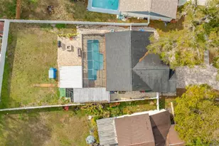 2804 Cedaridge Dr, Tampa, FL 33618 - Photo 11