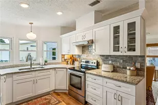 15712 Brookridge Blvd, Brooksville, FL 34613 - Photo 17