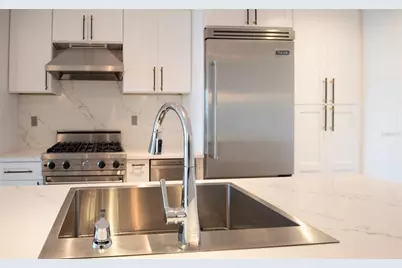 1208 E Kennedy Boulevard #827, Tampa, FL 33602 - Photo 15