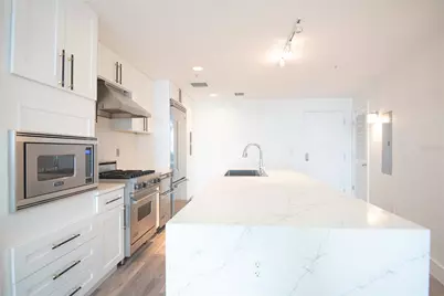 1208 E Kennedy Boulevard #827, Tampa, FL 33602 - Photo 9