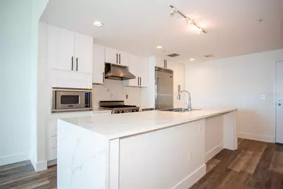 1208 E Kennedy Boulevard #827, Tampa, FL 33602 - Photo 13