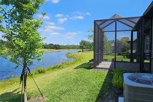 3776 Maxwell Park Dr, Sun City Center, FL 33573 - Photo 5