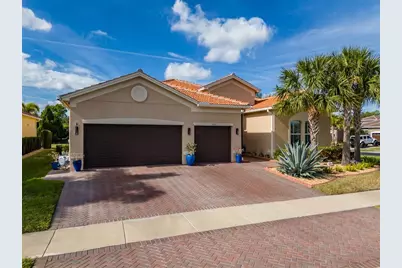 16301 Garnet Glen Place, Wimauma, FL 33598 - Photo 7