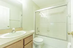 10033 Bradwell Pl, Tampa, FL 33626 - Photo 17