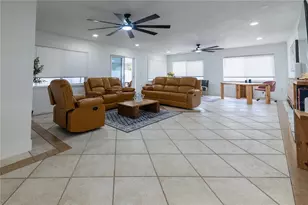 6613 Blue Heron Dr S, Saint Petersburg, FL 33707 - Photo 15