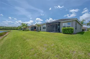 15433 Santa Pola Dr, Wimauma, FL 33598 - Photo 23