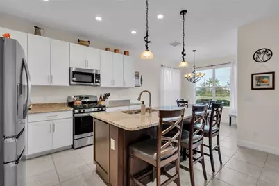 15433 Santa Pola Drive, Wimauma, FL 33598 - Photo 11