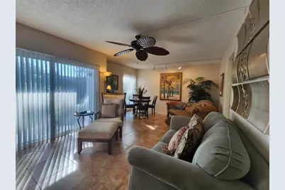 2132 Lakewood Club Drive S #8B, Saint Petersburg, FL 33712 - Photo 3