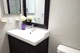 11528 107th Ave, Largo, FL 33778 - Photo 19