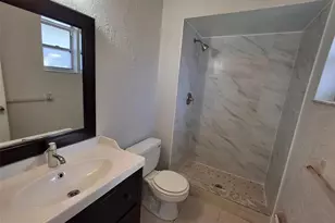 11528 107th Ave, Largo, FL 33778 - Photo 13