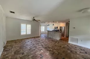 11956 Neal Rd, Lithia, FL 33547 - Photo 3