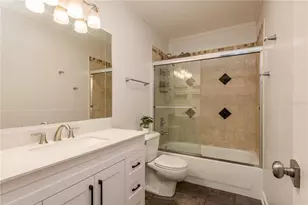 4507 S Oak Dr, Tampa, FL 33611 - Photo 17