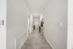 15517 Bawtree Gate Ln, Sun City Center, FL 33573 - Photo 3