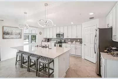 931 Tidewater Shores Loop #712, Bradenton, FL 34208 - Photo 5