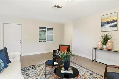 522 E Morgan Street, Tarpon Springs, FL 34689 - Photo 7