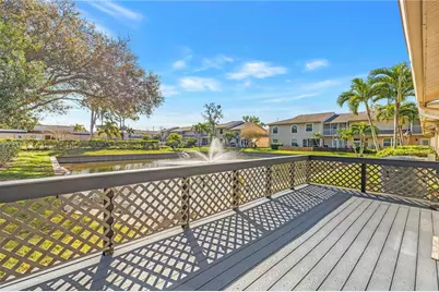 9049 Antigua Drive, Seminole, FL 33777 - Photo 9