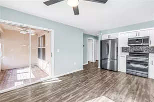 9049 Antigua Dr, Seminole, FL 33777 - Photo 19