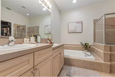 19204 Weymouth Drive, Land O Lakes, FL 34638 - Photo 23