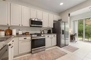 19204 Weymouth Dr, Land O Lakes, FL 34638 - Photo 13