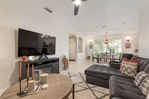19204 Weymouth Dr, Land O Lakes, FL 34638 - Photo 5