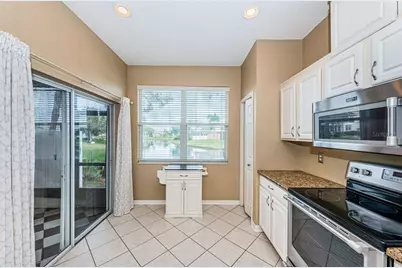 605 Vallance Way NE, Saint Petersburg, FL 33716 - Photo 13