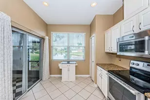 605 Vallance Way NE, Saint Petersburg, FL 33716 - Photo 13