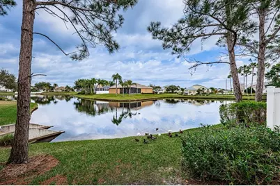 605 Vallance Way NE, Saint Petersburg, FL 33716 - Photo 5