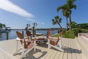 3901 13th Way NE, Saint Petersburg, FL 33703 - Photo 17