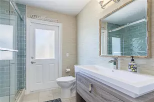 3901 13th Way NE, Saint Petersburg, FL 33703 - Photo 19