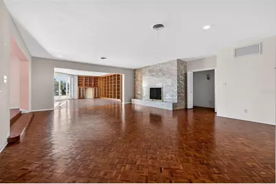 1323 Snell Harbor Drive NE, Saint Petersburg, FL 33704 - Photo 7