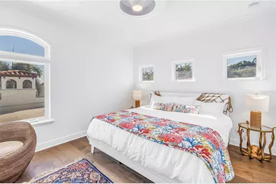 145 Bay Point Drive NE, Saint Petersburg, FL 33704 - Photo 43