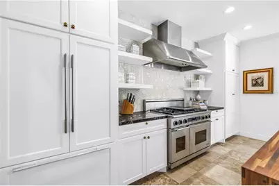 145 Bay Point Drive NE, Saint Petersburg, FL 33704 - Photo 21
