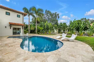 145 Bay Point Dr NE, Saint Petersburg, FL 33704 - Photo 49