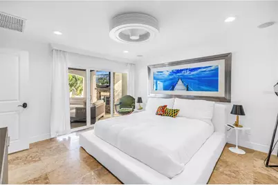 145 Bay Point Drive NE, Saint Petersburg, FL 33704 - Photo 29