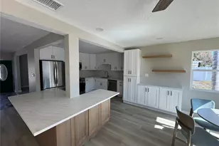 4670 33rd Ave N, Saint Petersburg, FL 33713 - Photo 11