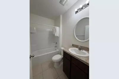 10212 Hawk Storm Avenue, Tampa, FL 33610 - Photo 15