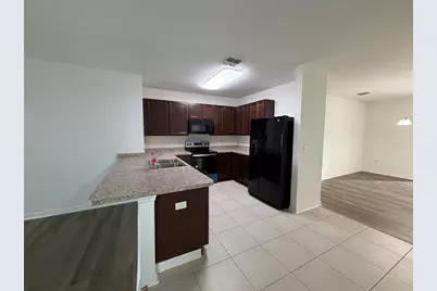 10212 Hawk Storm Avenue, Tampa, FL 33610 - Photo 5