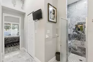 391 Wood Bridge Ave, Tarpon Springs, FL 34689 - Photo 29