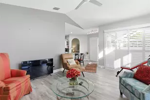 391 Wood Bridge Ave, Tarpon Springs, FL 34689 - Photo 15