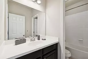 19543 Long Lake Ranch Blvd, Lutz, FL 33558 - Photo 29