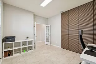 19543 Long Lake Ranch Blvd, Lutz, FL 33558 - Photo 7