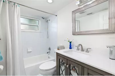 6001 19th Street NE, Saint Petersburg, FL 33703 - Photo 7
