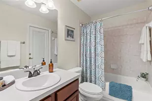 734 Berry Bramble Dr, Brandon, FL 33510 - Photo 37