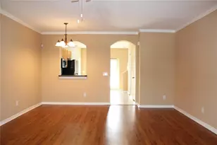 16320 Swan View Cir, Odessa, FL 33556 - Photo 3