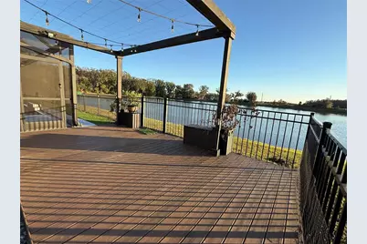 1069 Montgomery Bell Road, Wesley Chapel, FL 33543 - Photo 9