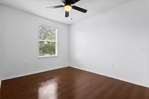 4431 Ashburn Square Dr, Tampa, FL 33610 - Photo 7