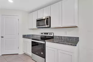 5446 Logan Cave Ave, Wimauma, FL 33598 - Photo 13